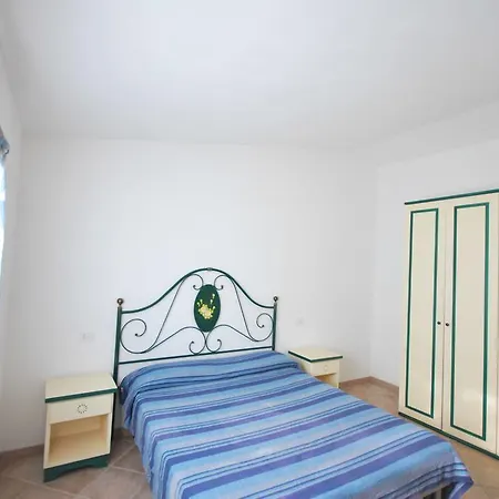 מלון דירות Rena Majore Resort *