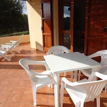 מלון דירות Rena Majore Resort רנה מג'ורה